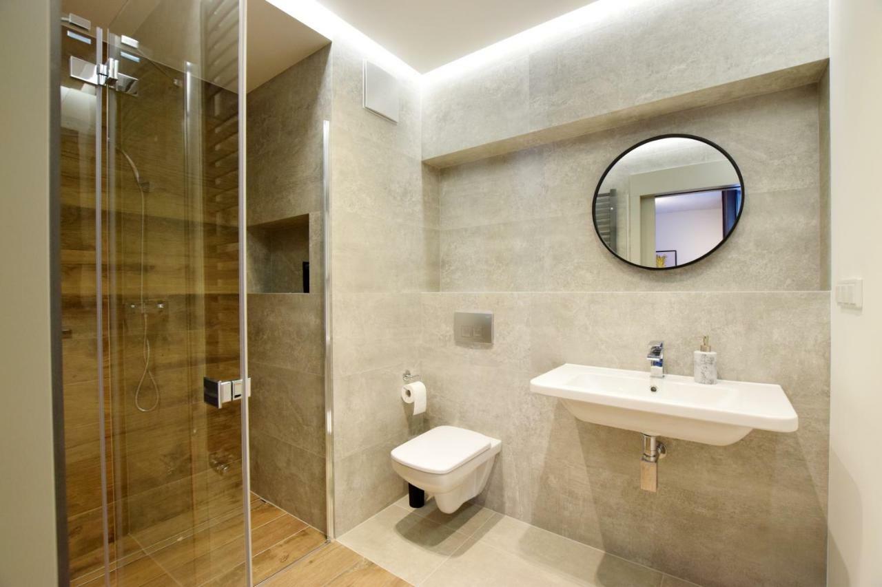 Jewish Quarter Small Apartment Краков Экстерьер фото